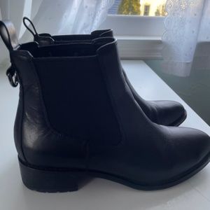 Cole Haan Newburg Chelsea Boot